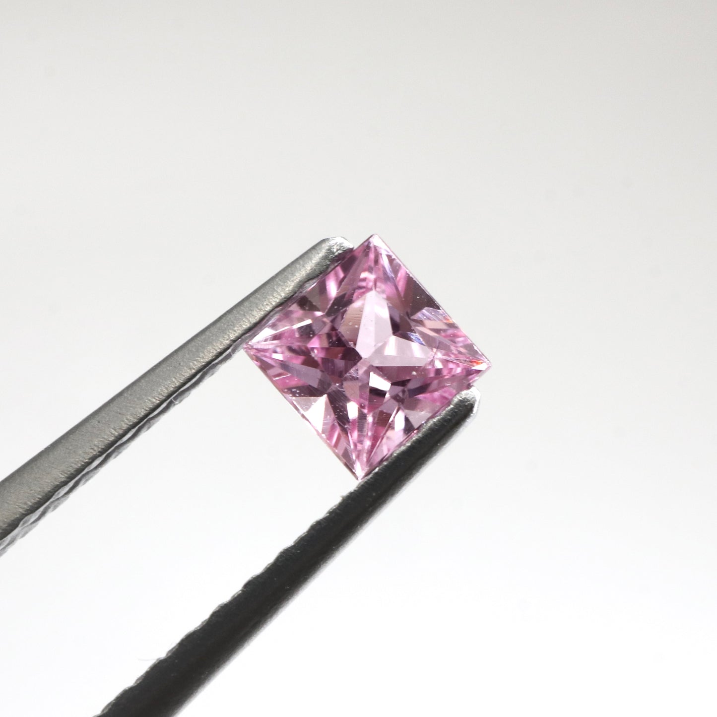 【ピンクサファイア0.343ct】【G054】