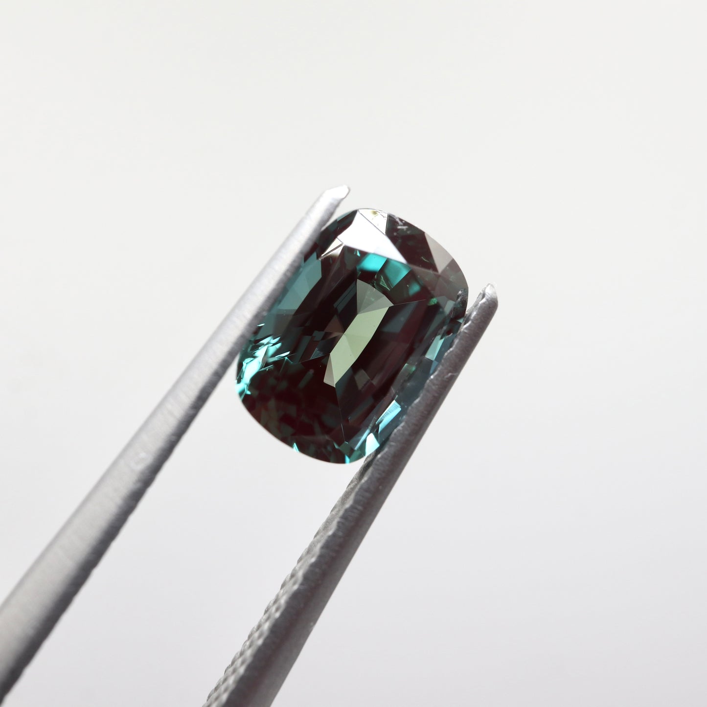 【シンセティックアレキサンドライト1.07ct】【K057】