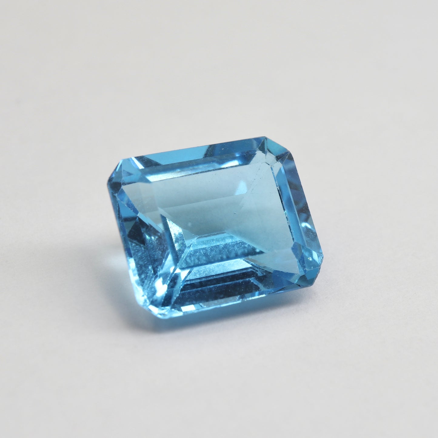 【ブルートパーズ7.24ct】【G041】