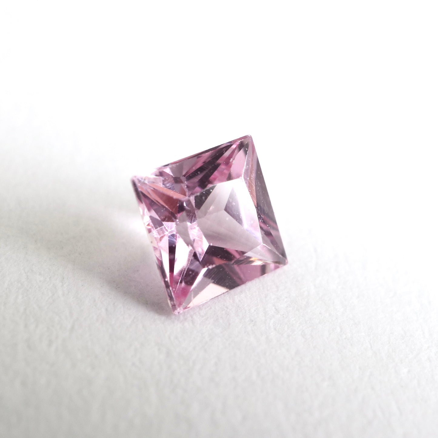 【ピンクサファイア0.343ct】【G054】