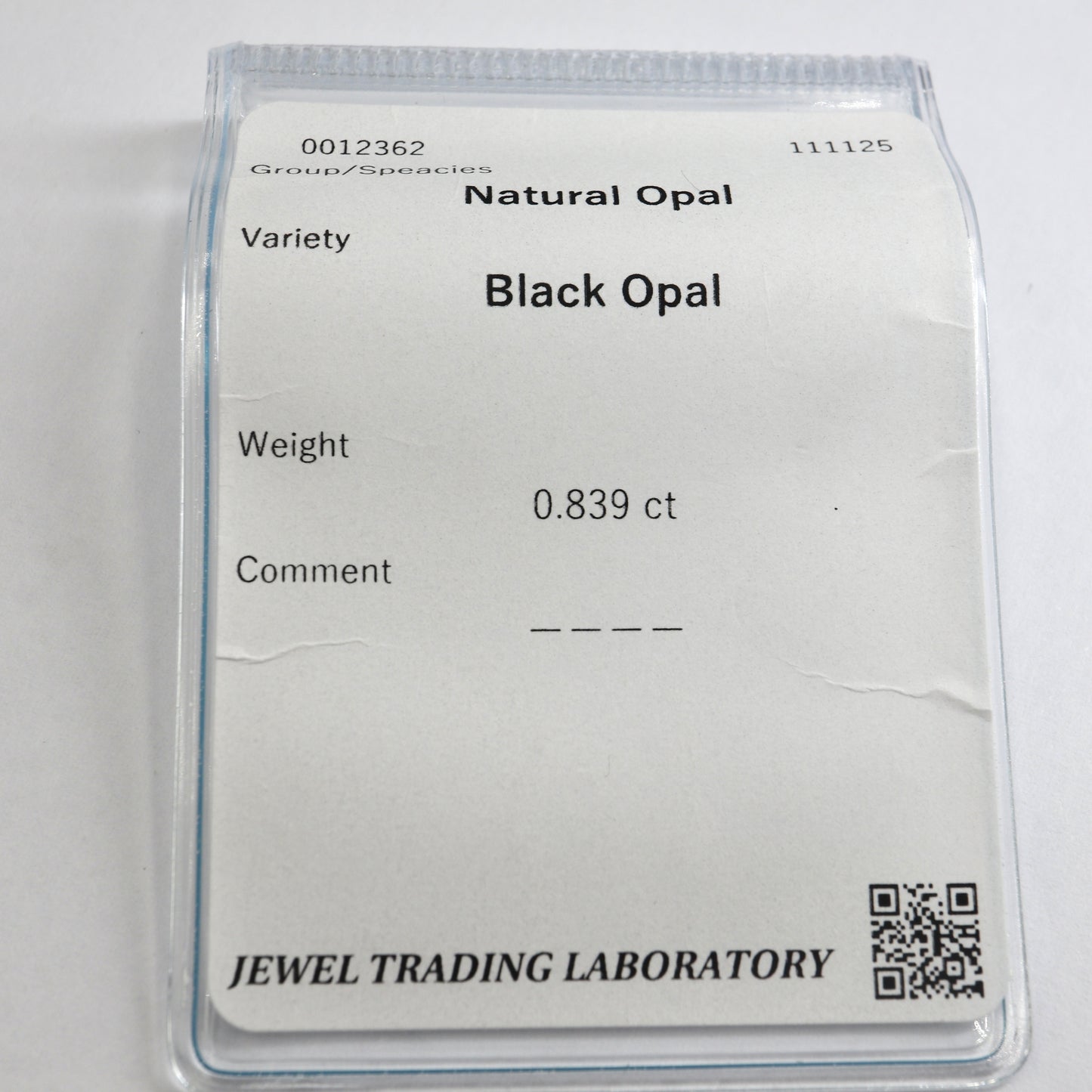 【天然ブラックオパール0.839ct】【O073】