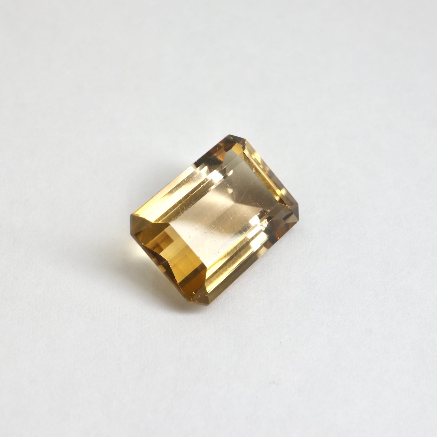 【バイカラークォーツ8.2ct】【D085】