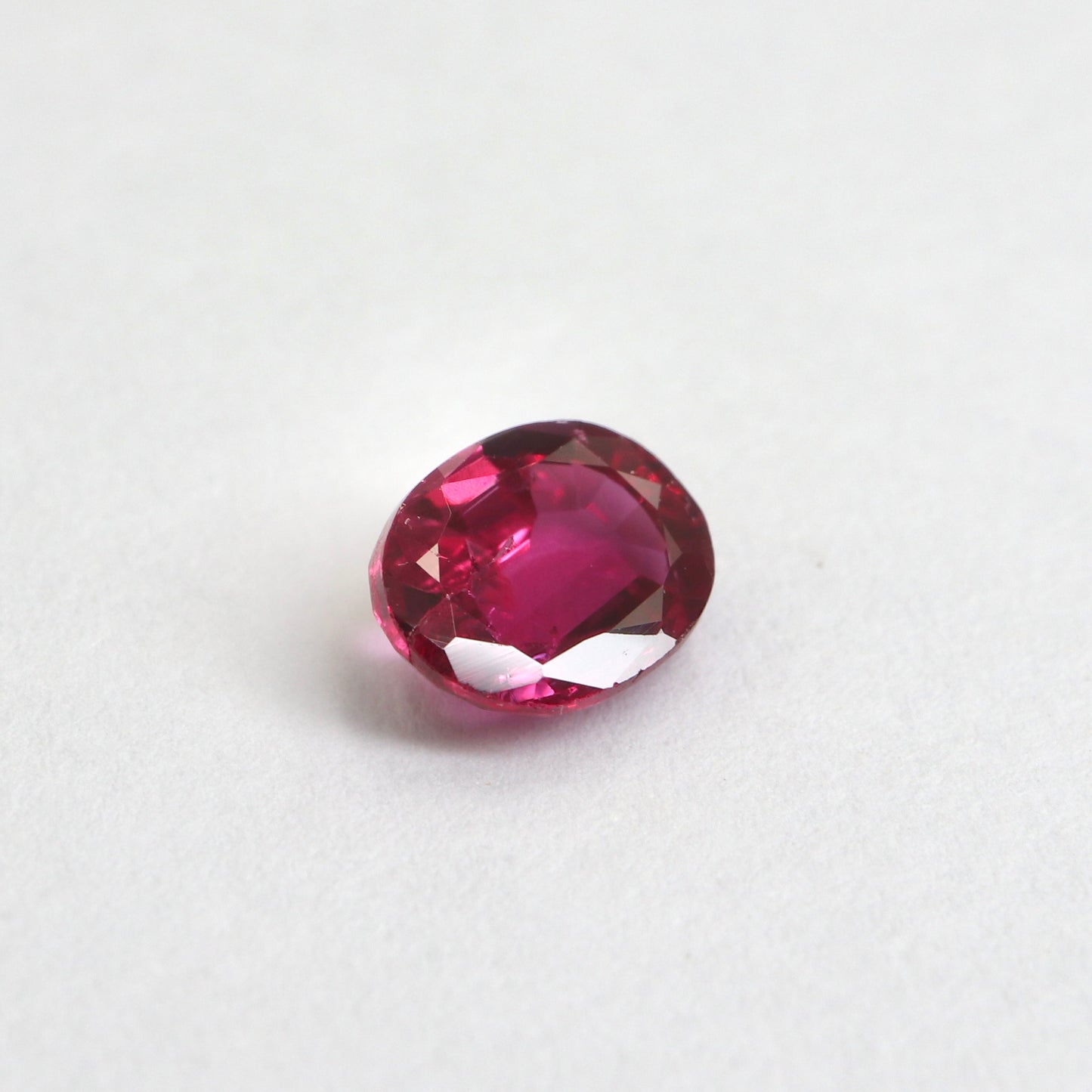 【ルビー0.84ct】【E011】