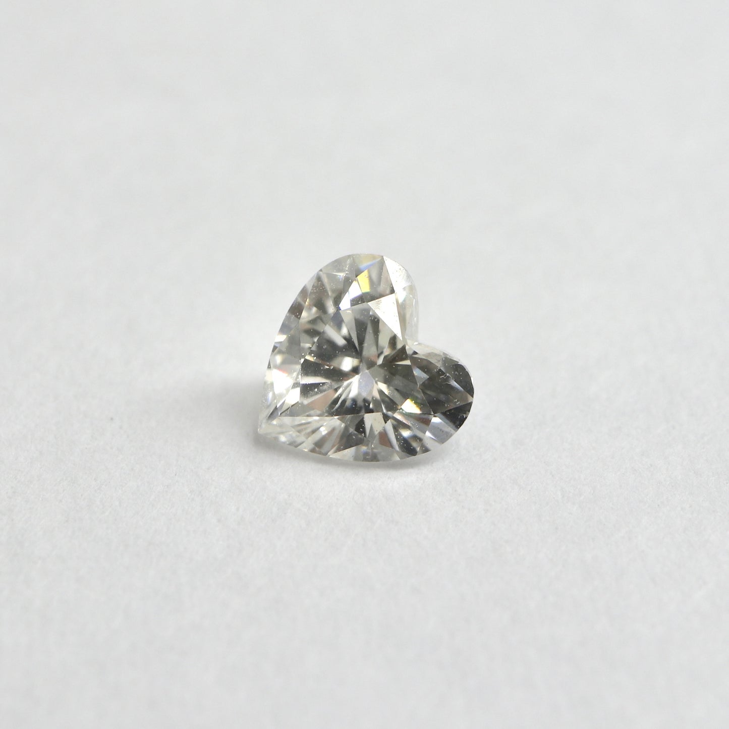 【ダイヤモンド0.35ct】【E016】