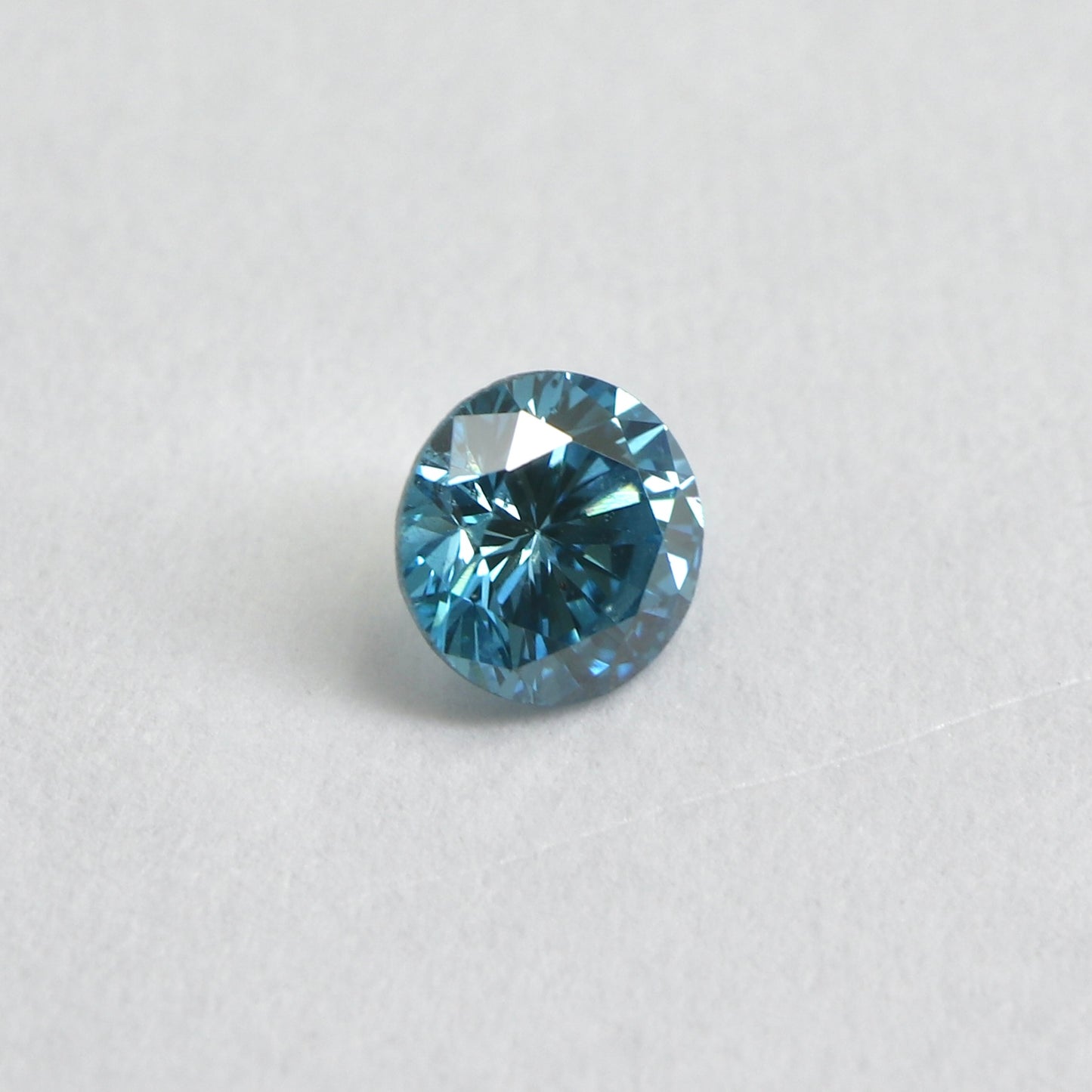 【ブルーダイヤモンド0.195ct】【E017】