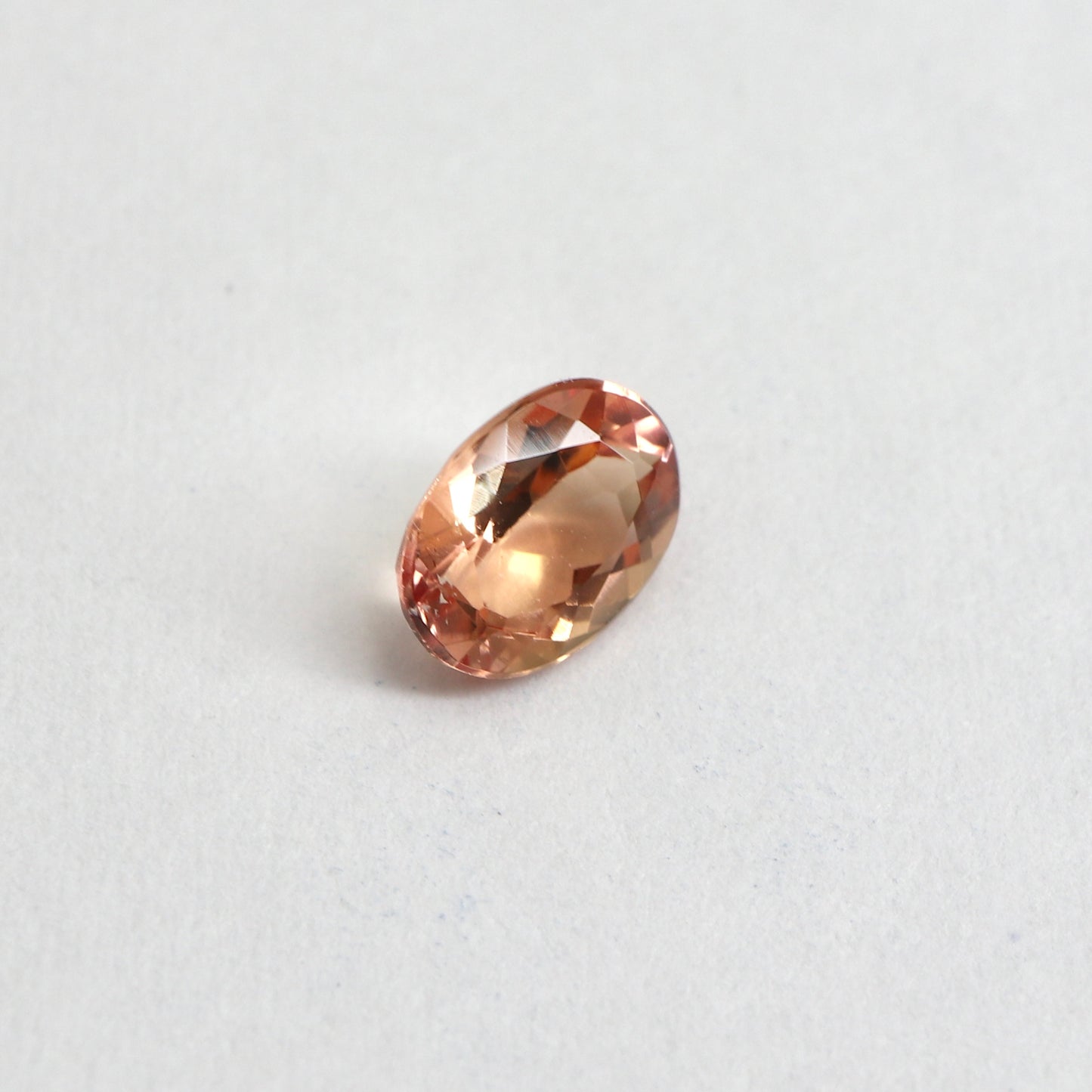 【インペリアルトパーズ0.69ct】【E039】