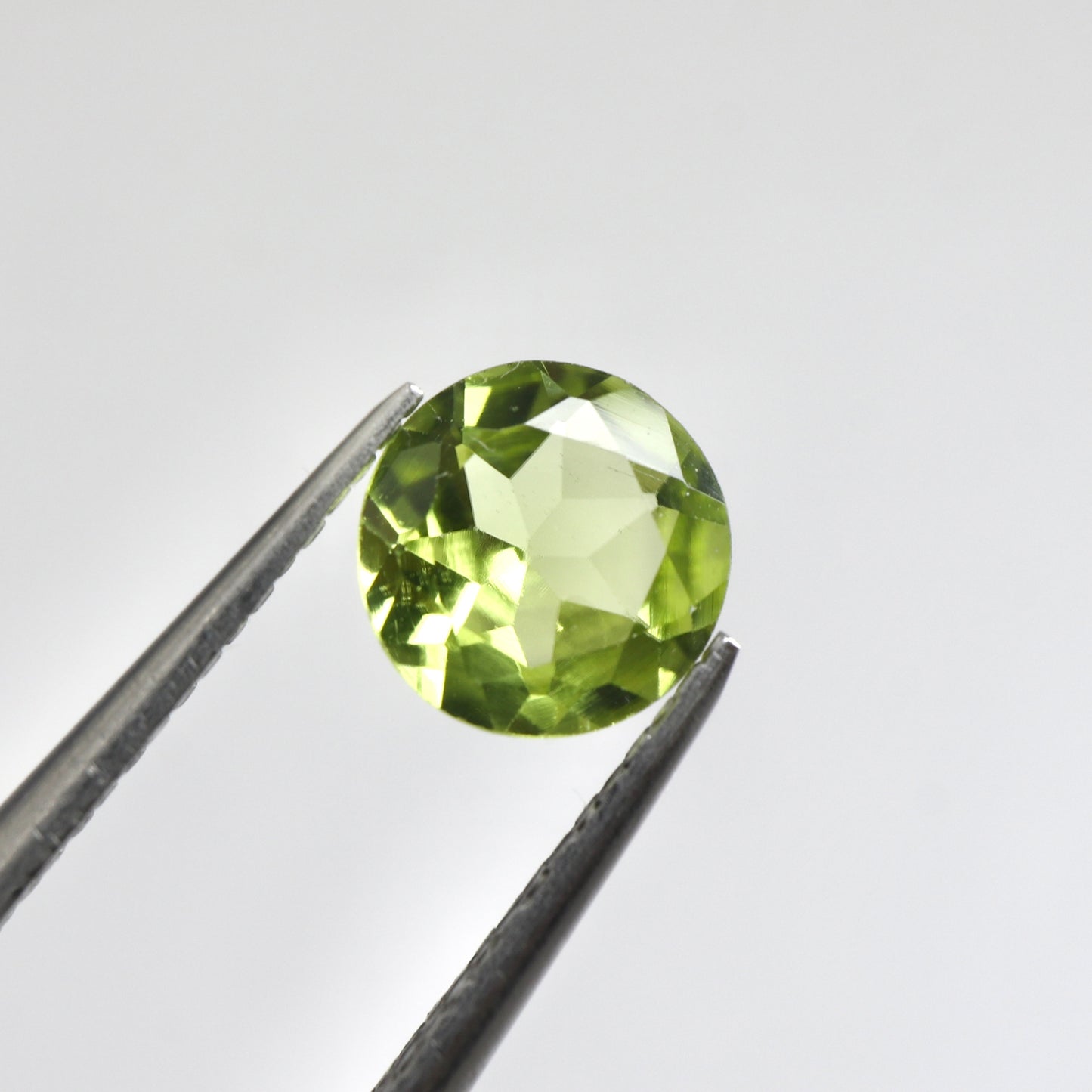 【ペリドット0.72ct】【E055】