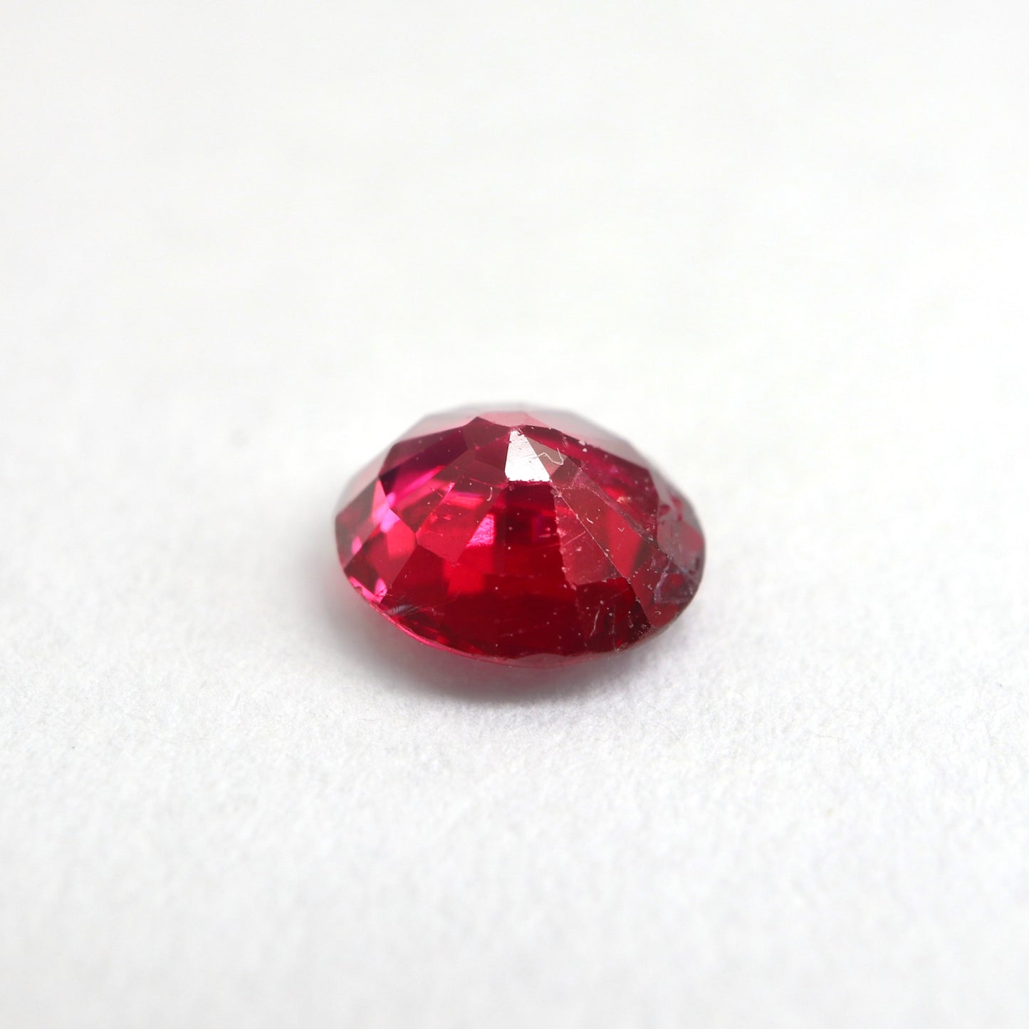 【レッドスピネル0.4ct】【E064】