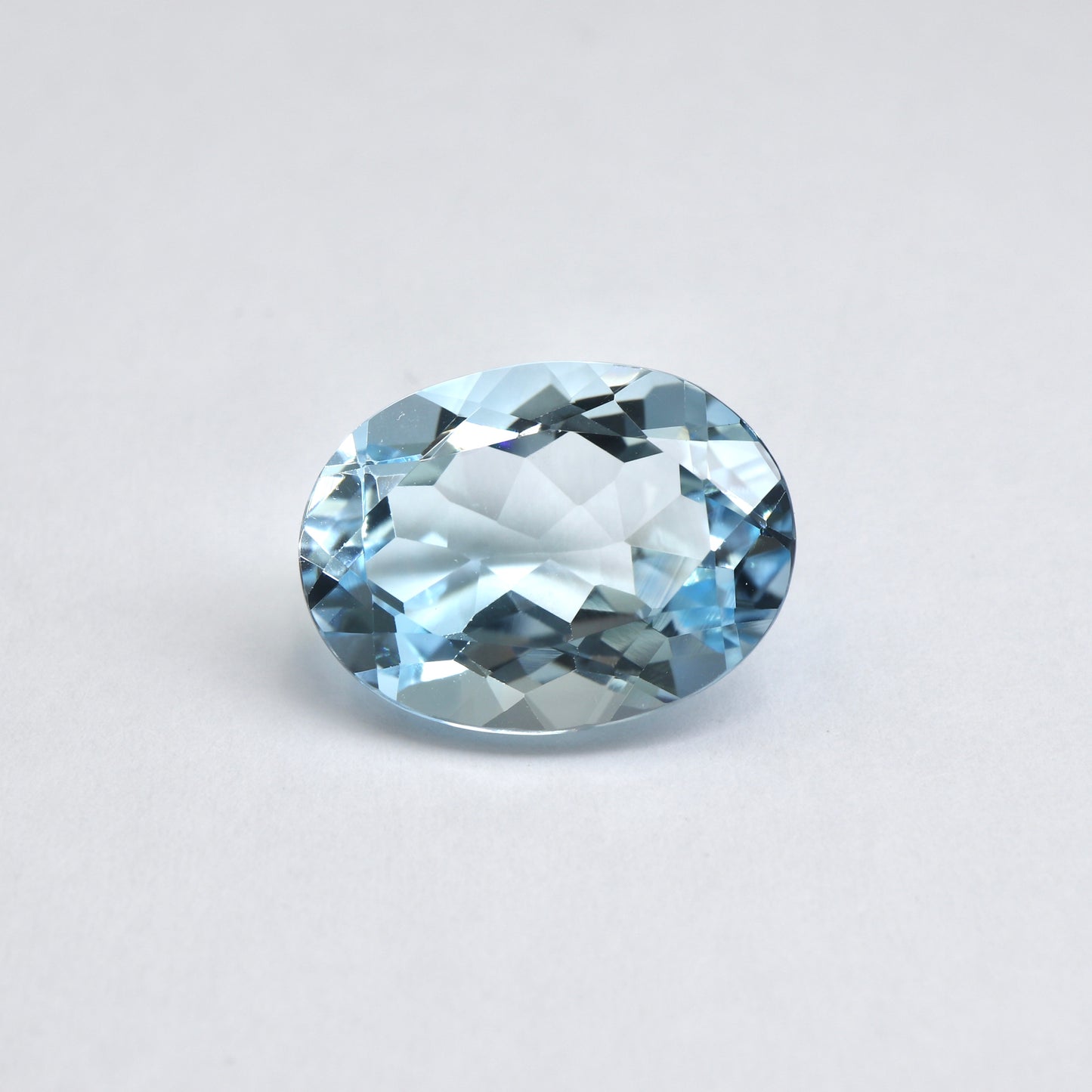 【ブルートパーズ10.72ct】【F033】