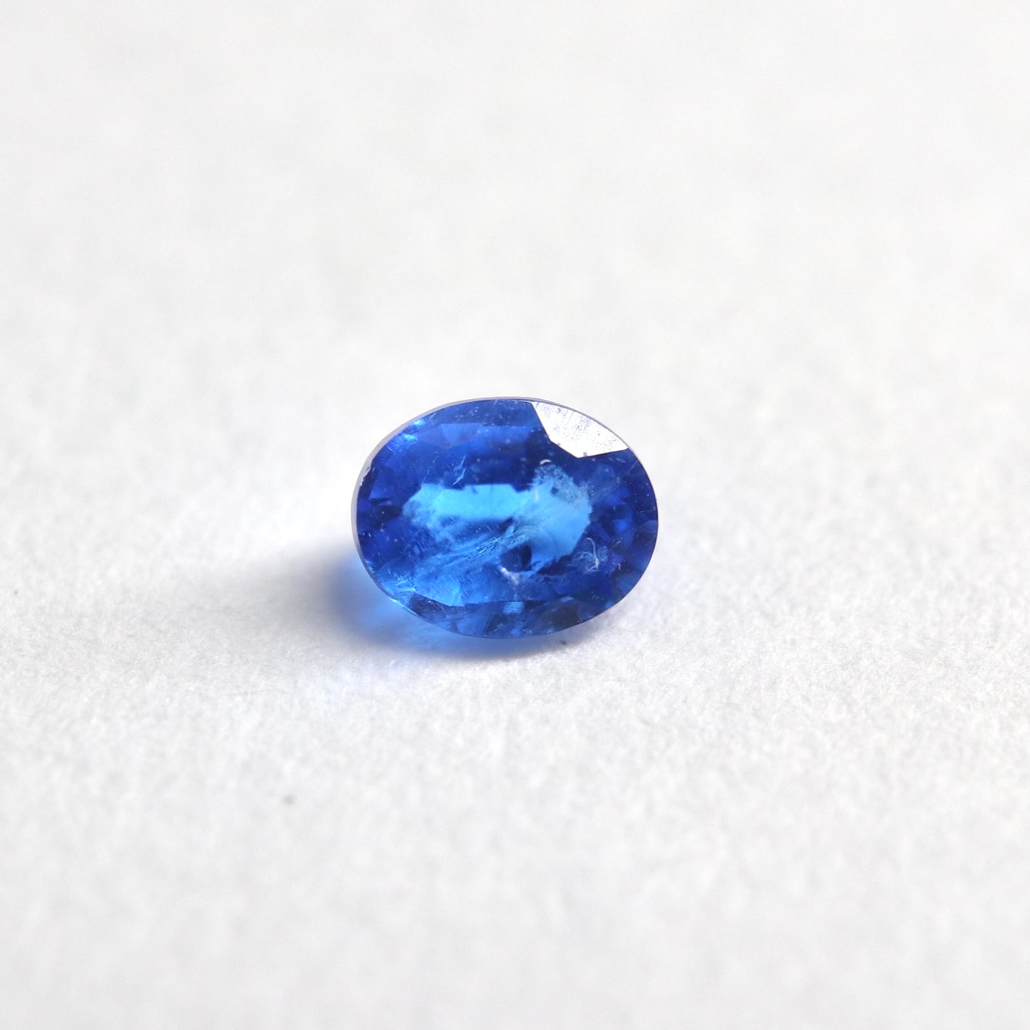 【アウイナイト0.04ct】【C082】