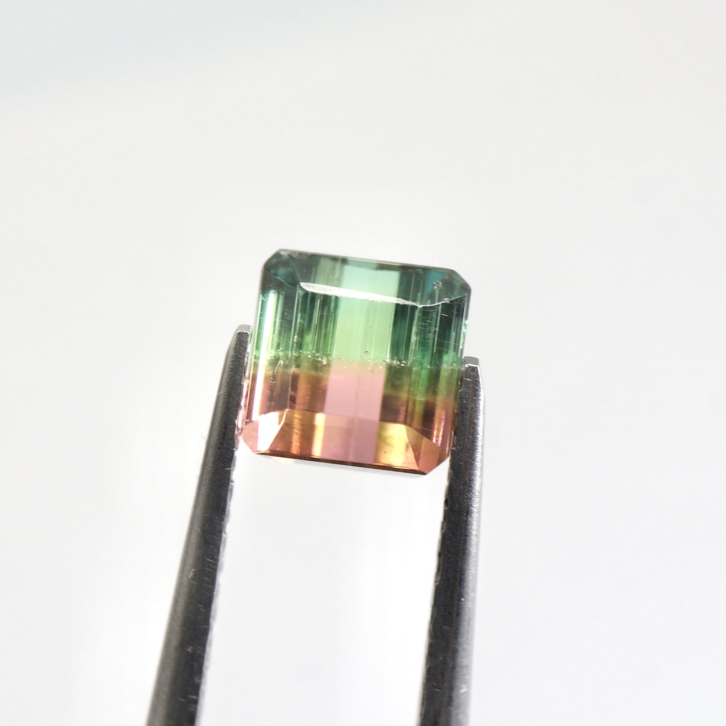 【パーティーカラートルマリン0.99ct】【D018】