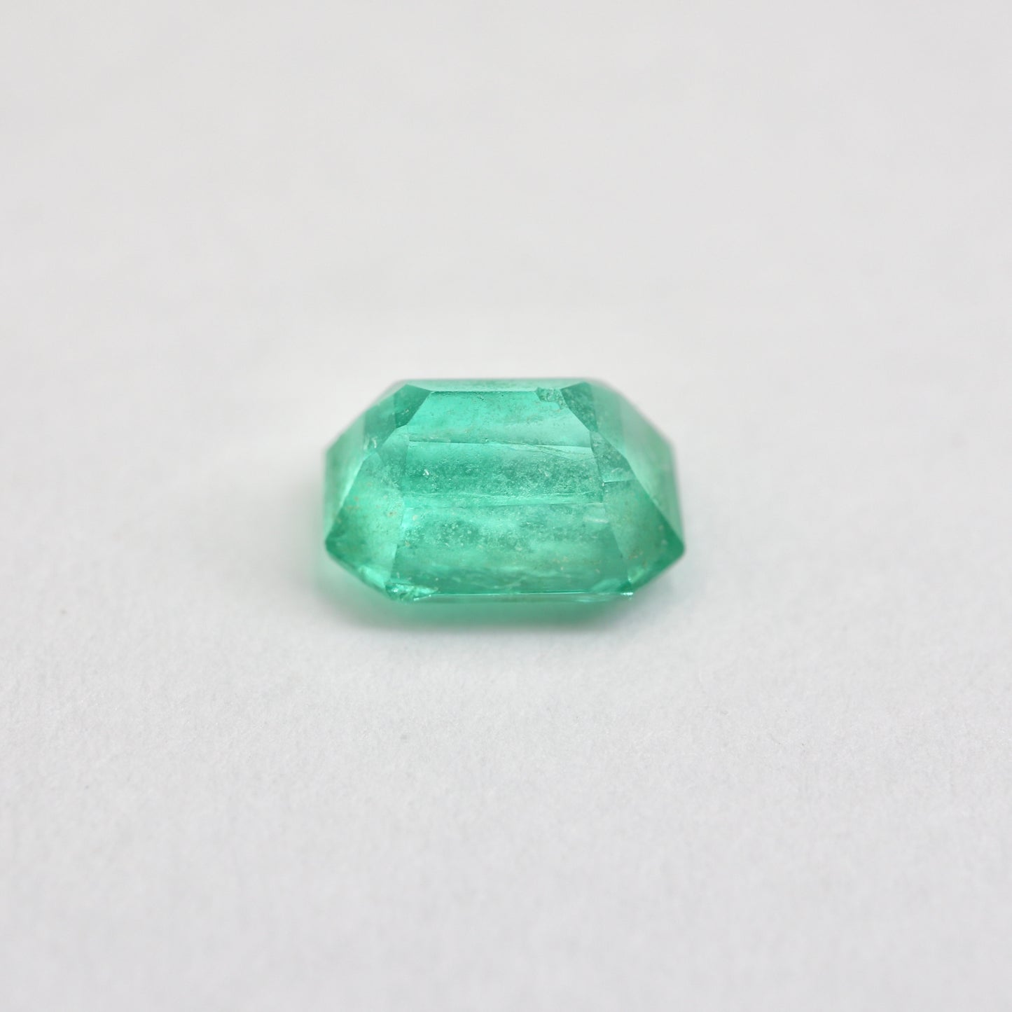 【エメラルド0.7ct】【D024】