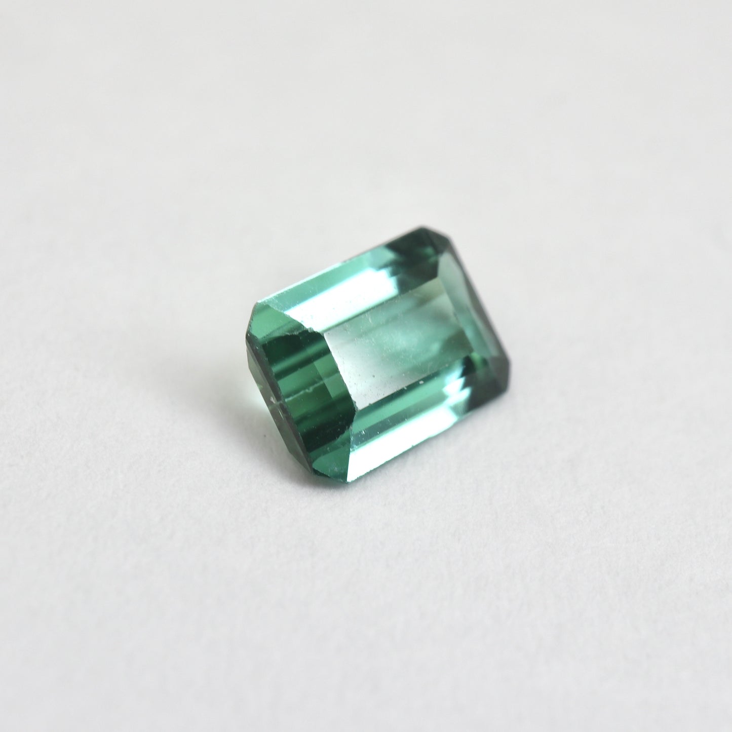 【トルマリン0.68ct】【D025】