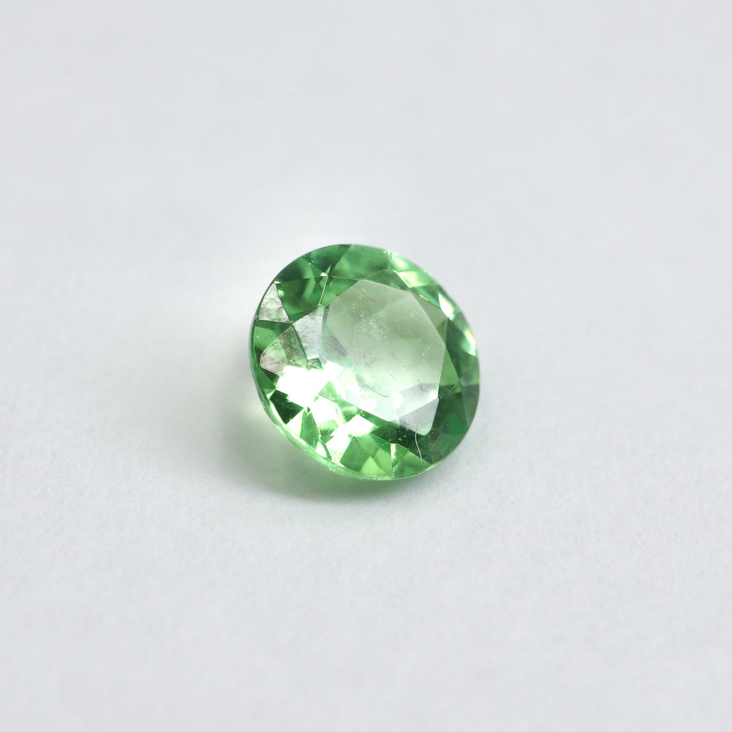 【グロッシュラーガーネット0.647ct】【D014】