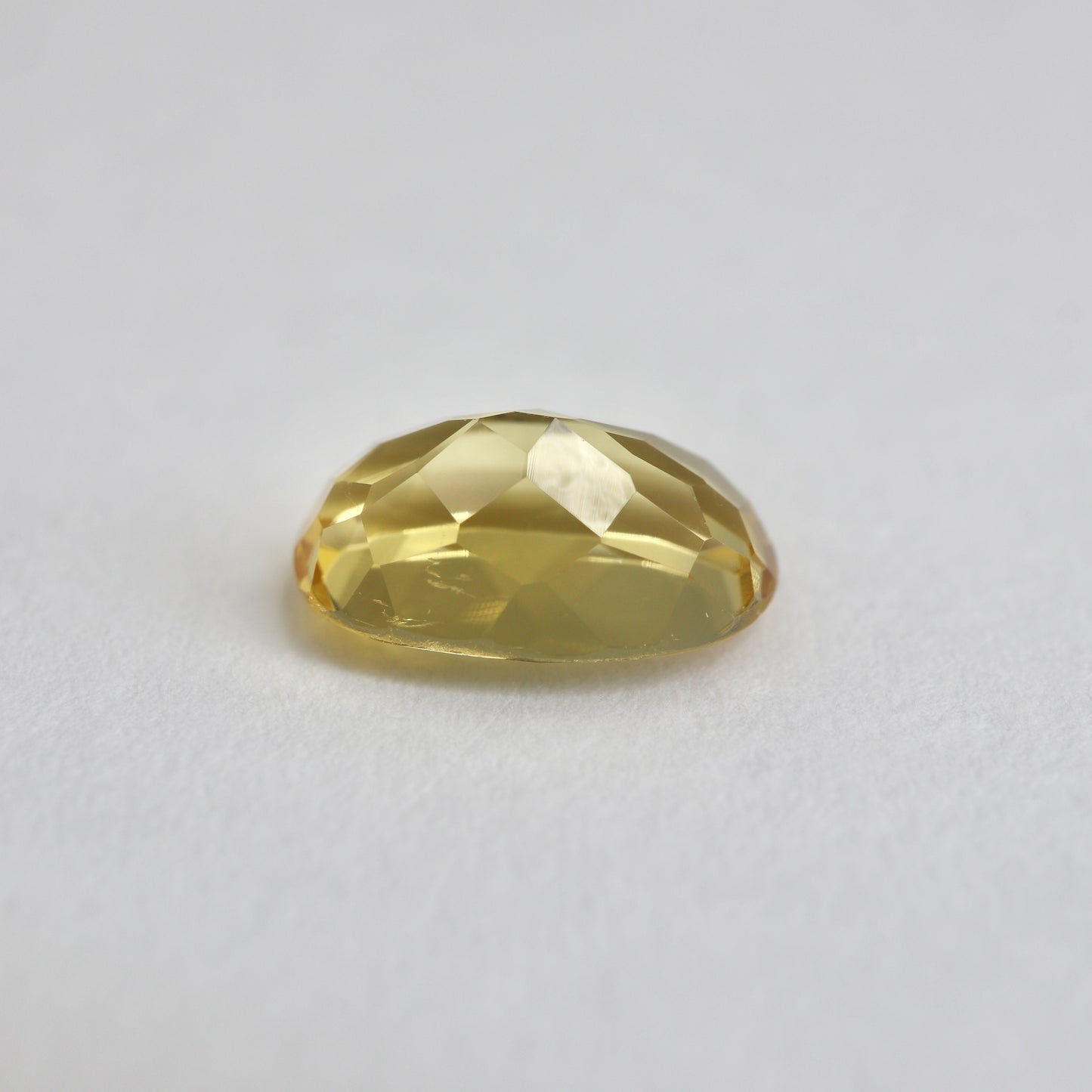 【イエローベリル0.9ct】【D062】