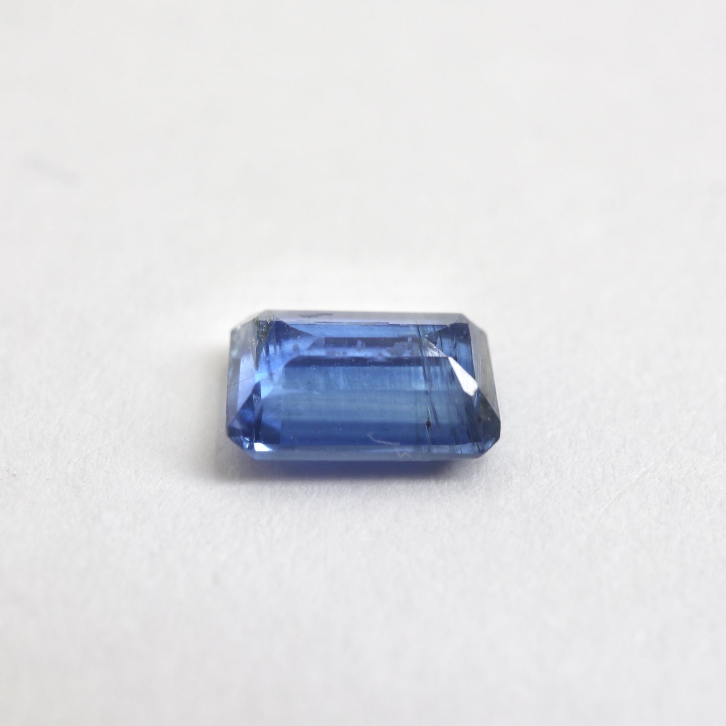 【カイヤナイト0.72ct】【D049】
