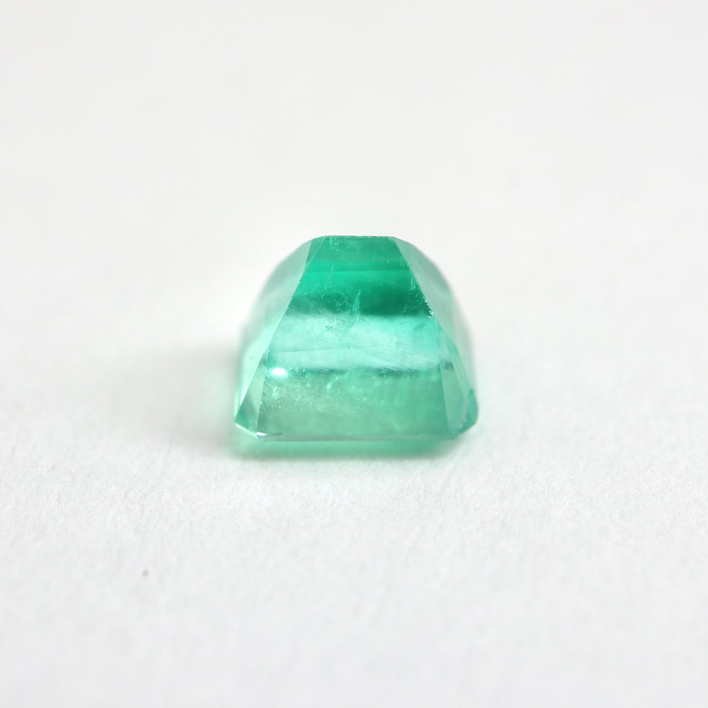 【エメラルド0.37ct】【D043】