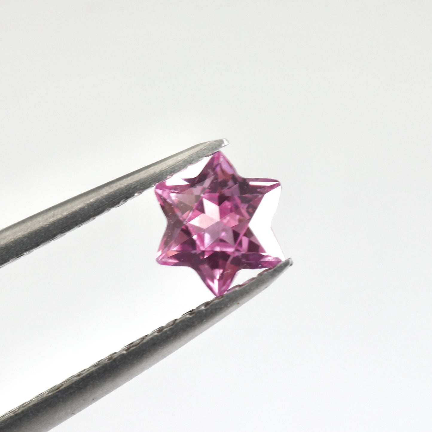 【ピンクサファイア0.537ct】【D032】