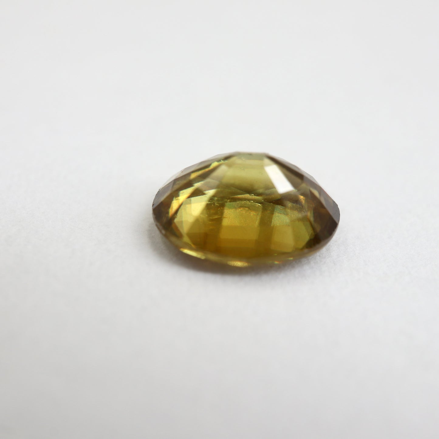 【スフェーン0.825ct】【M071】