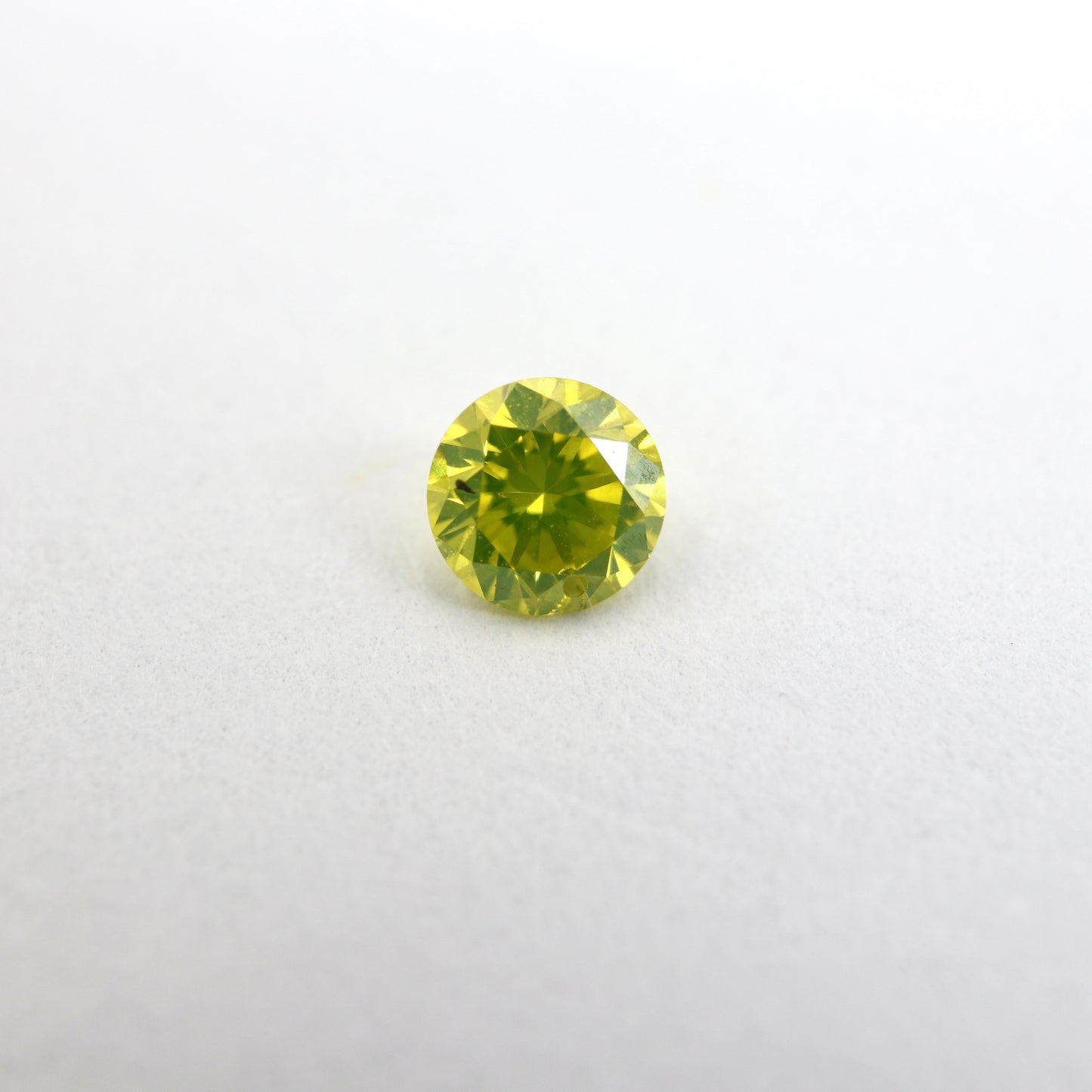 【イエローダイヤモンド0.271ct】【P107】