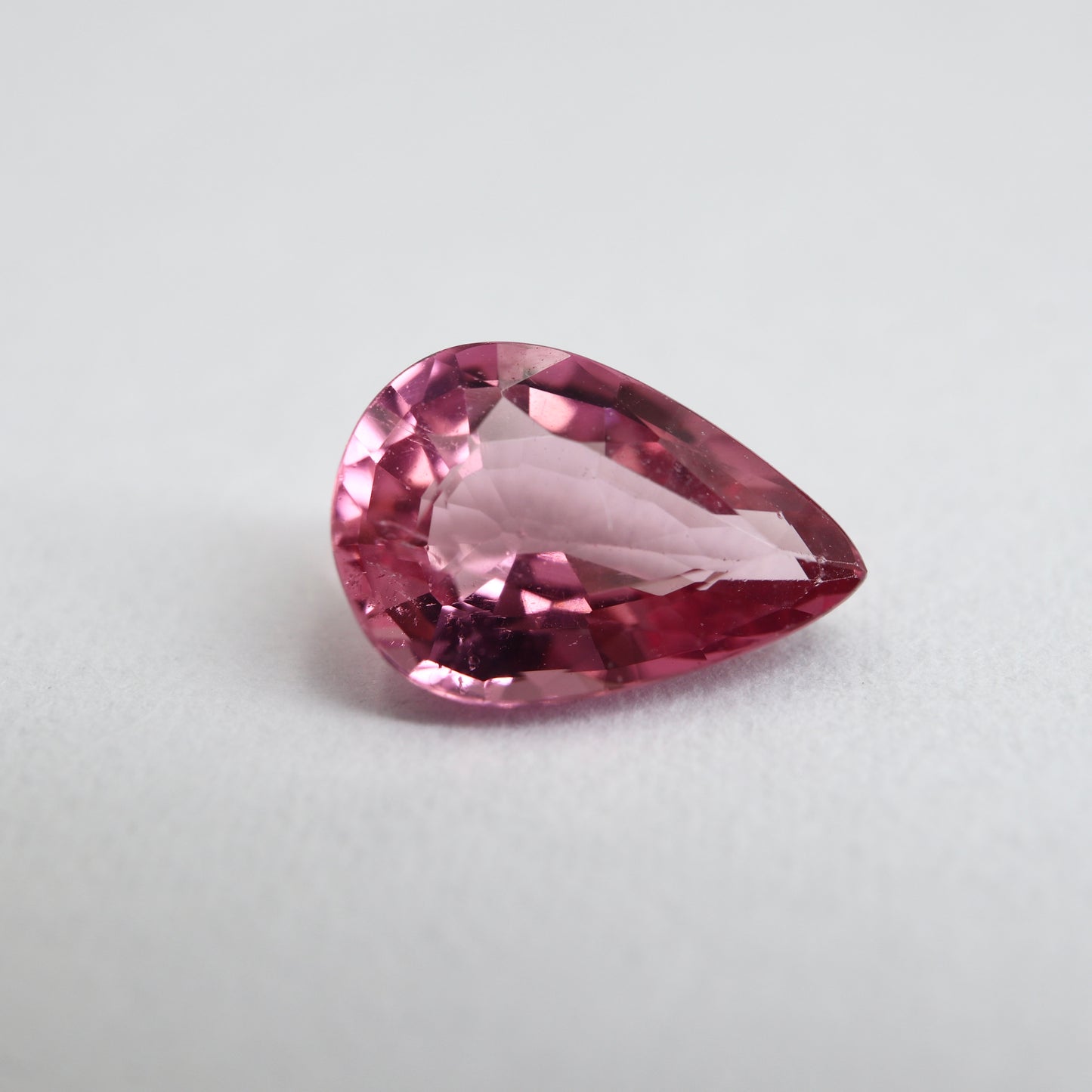 【トルマリン0.675ct】【M084】