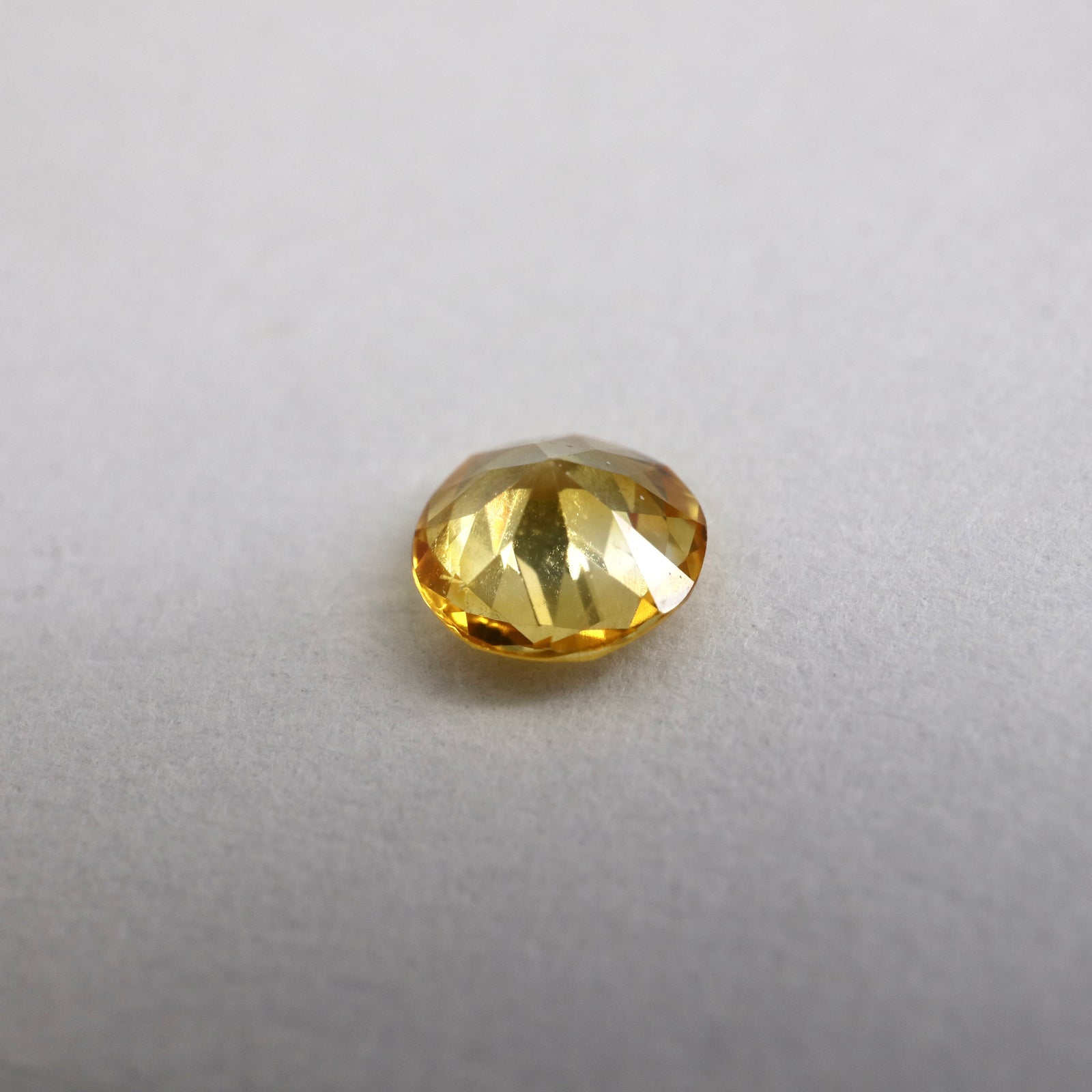 【サファイア0.16ct】【Q027】
