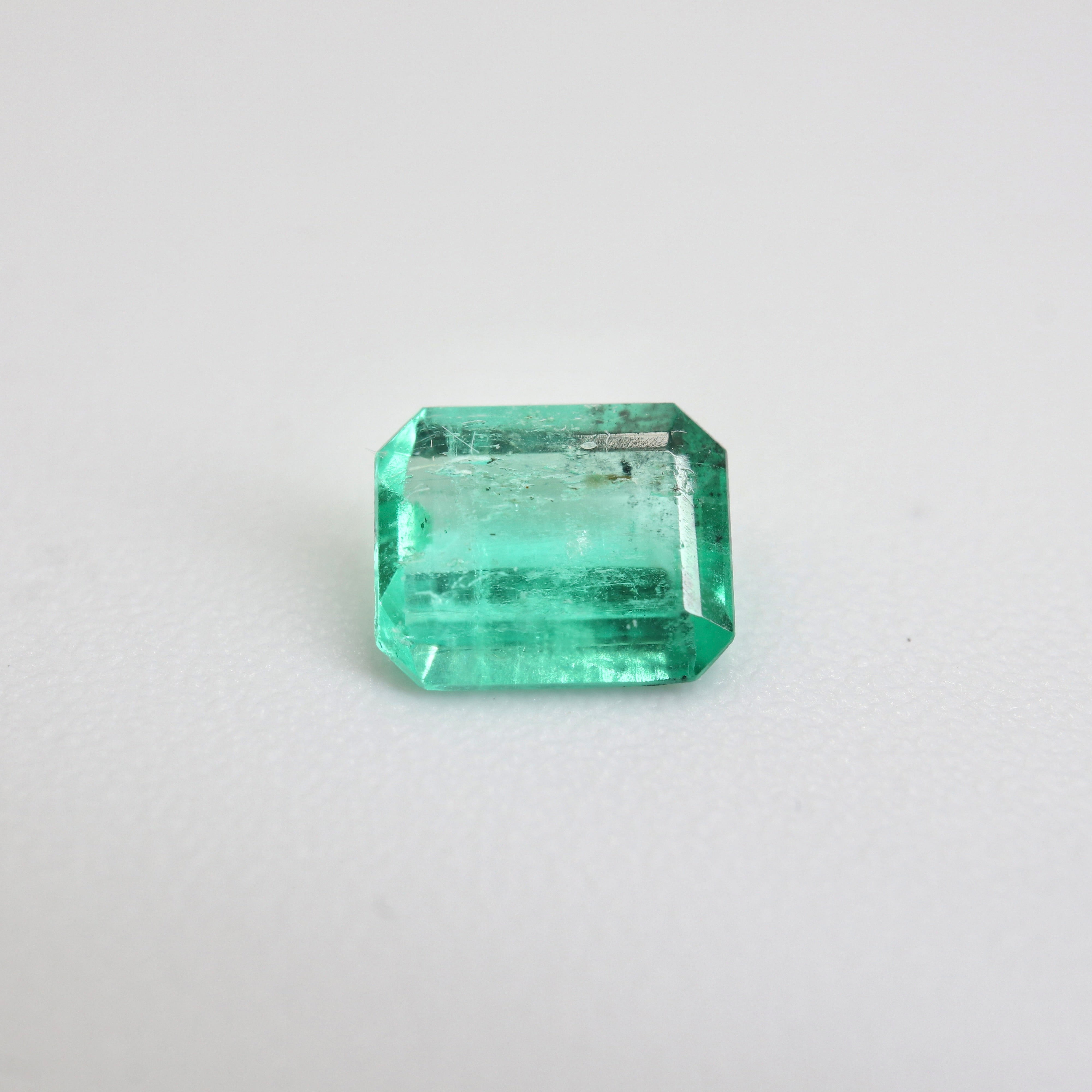 エメラルド0.574ct】【F065】 – POCKET BY KISHUN 公式