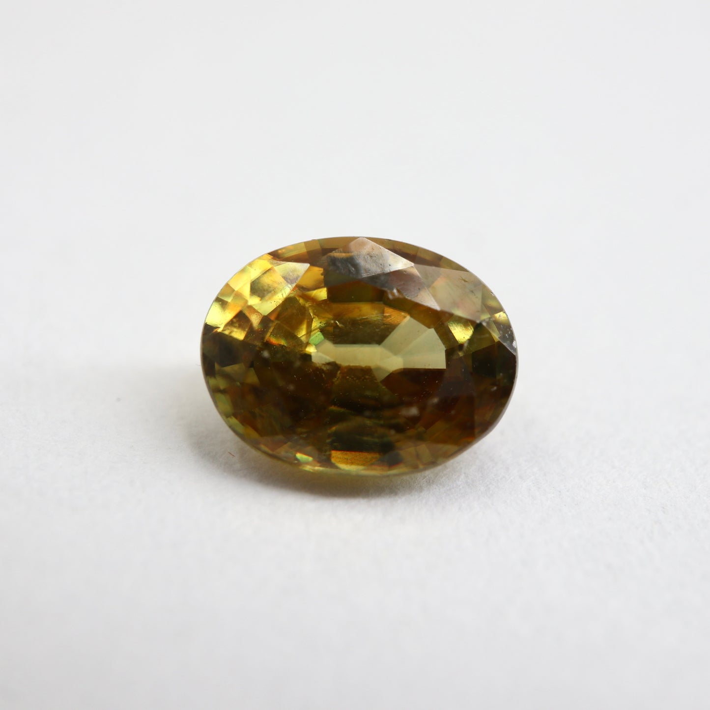 【スフェーン0.825ct】【M071】
