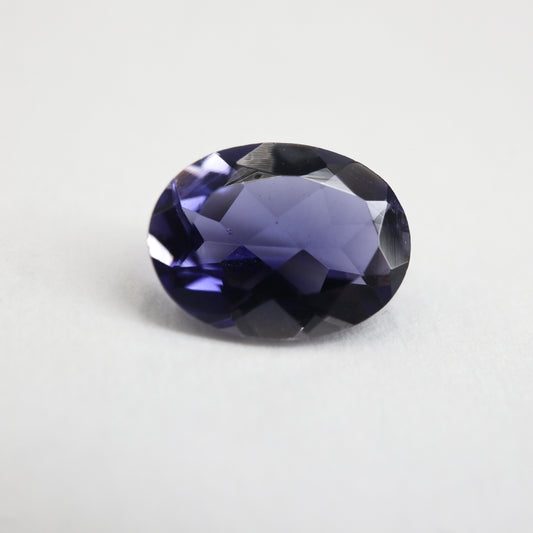 【アイオライト0.9ct】【J028】