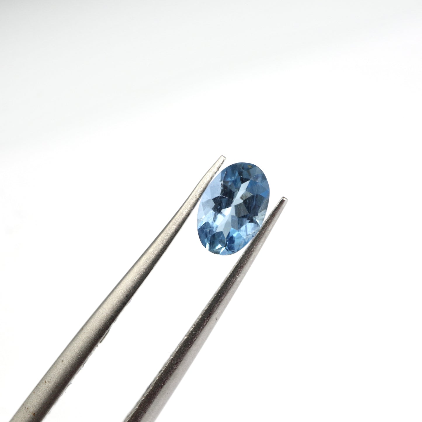 【アクアマリン(サンタマリア)0.338ct】【N010】