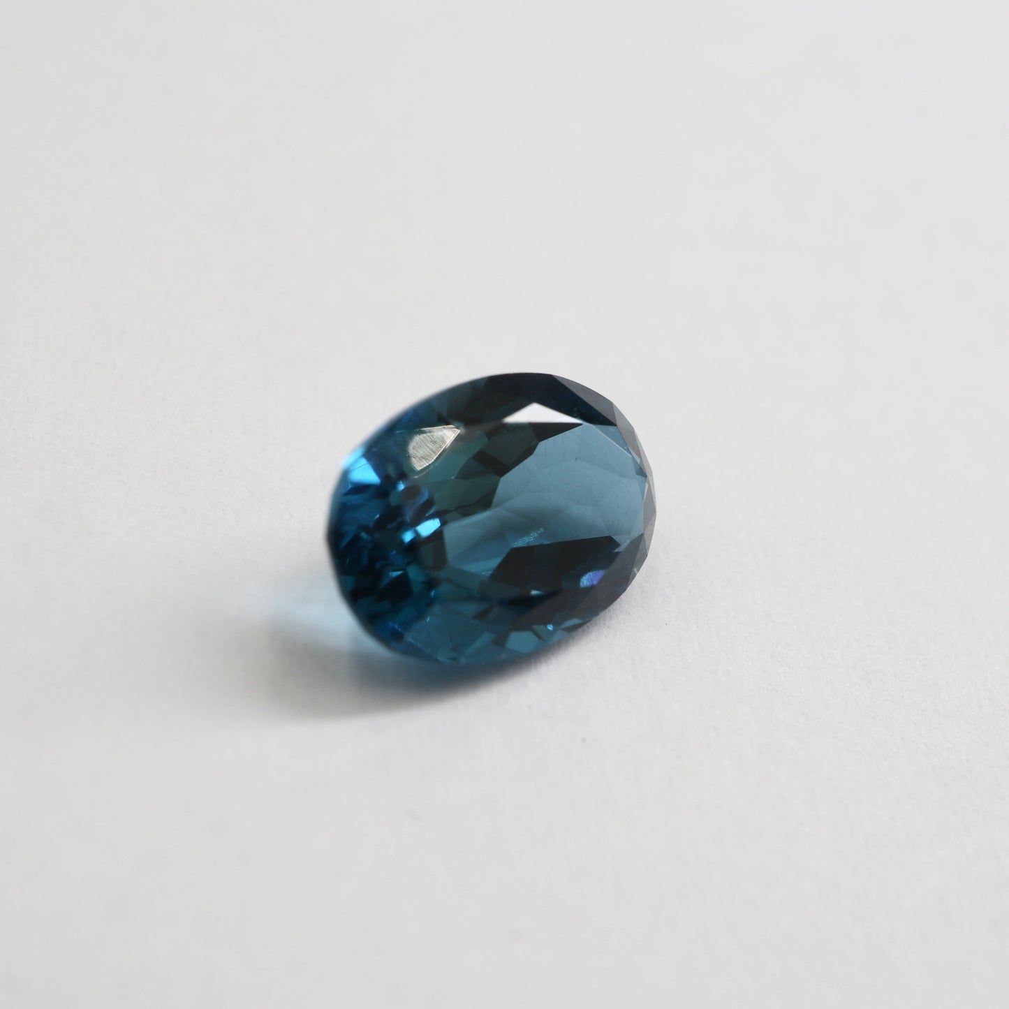 【ブルートパーズ4.28ct】【M022】
