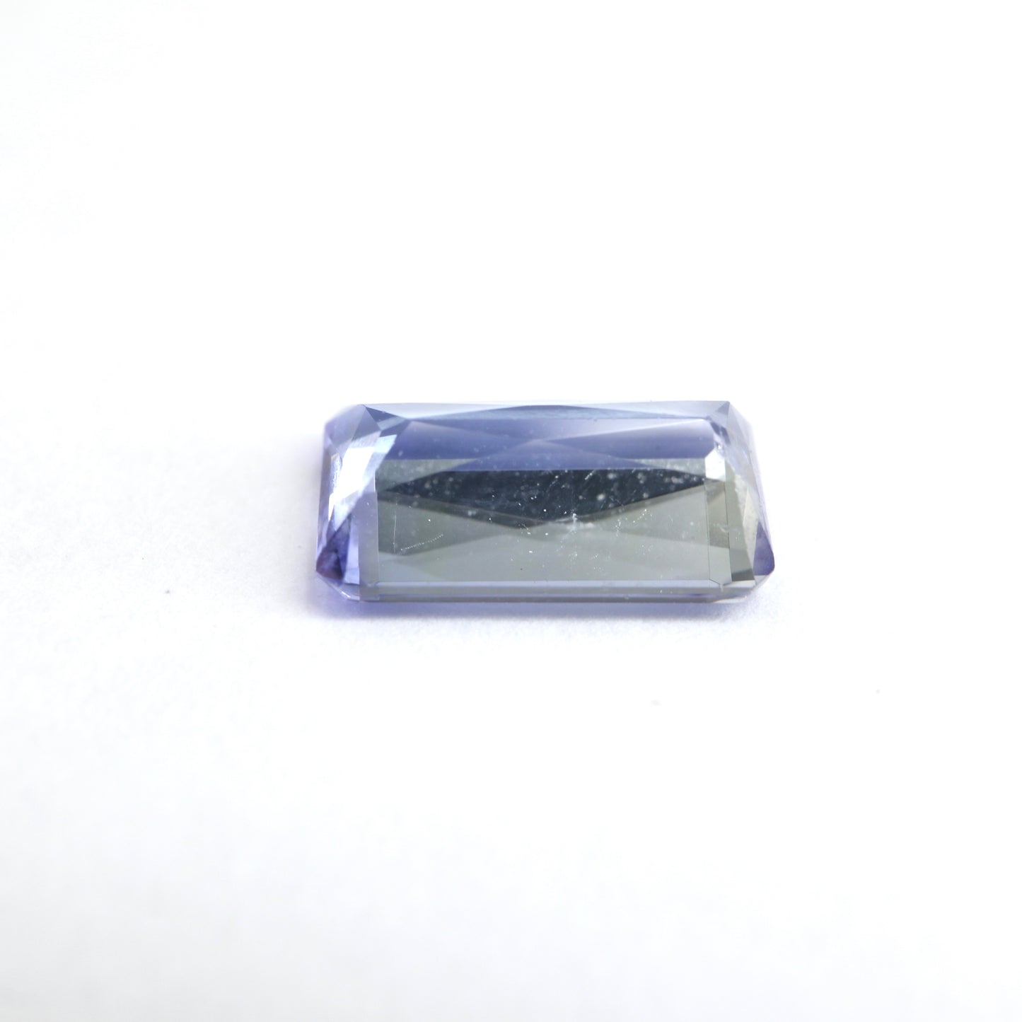 【天然タンザナイト0.979ct】【P030】