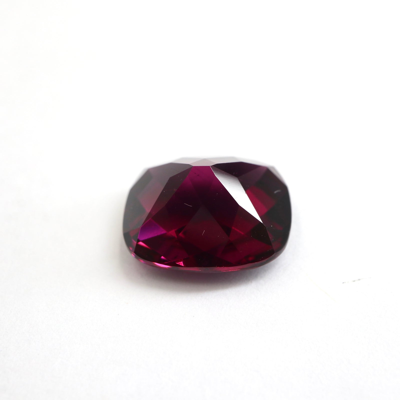 【天然ロードライトガーネット6.583ct】【Q025】