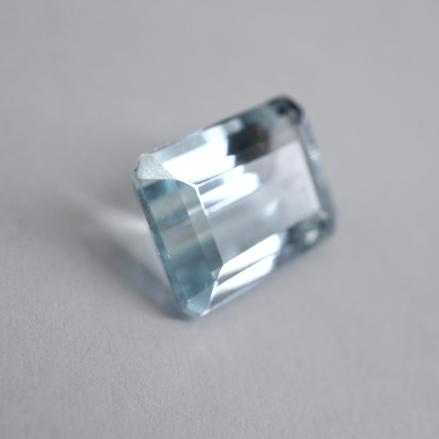 【アクアマリン3.824ct】【J065】