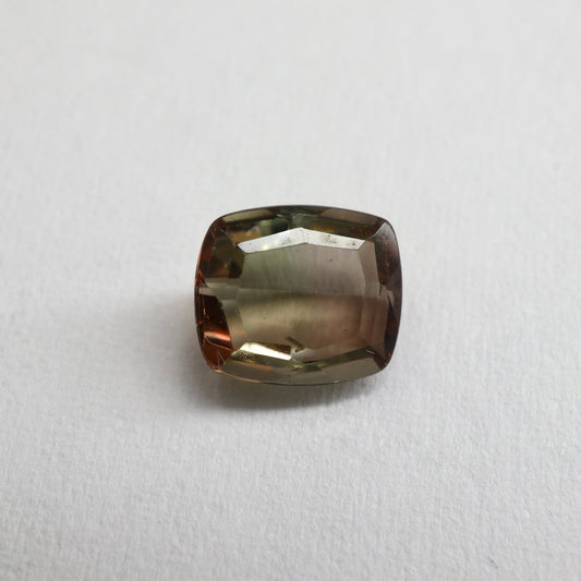 【アンダルサイト0.985ct】【N092】