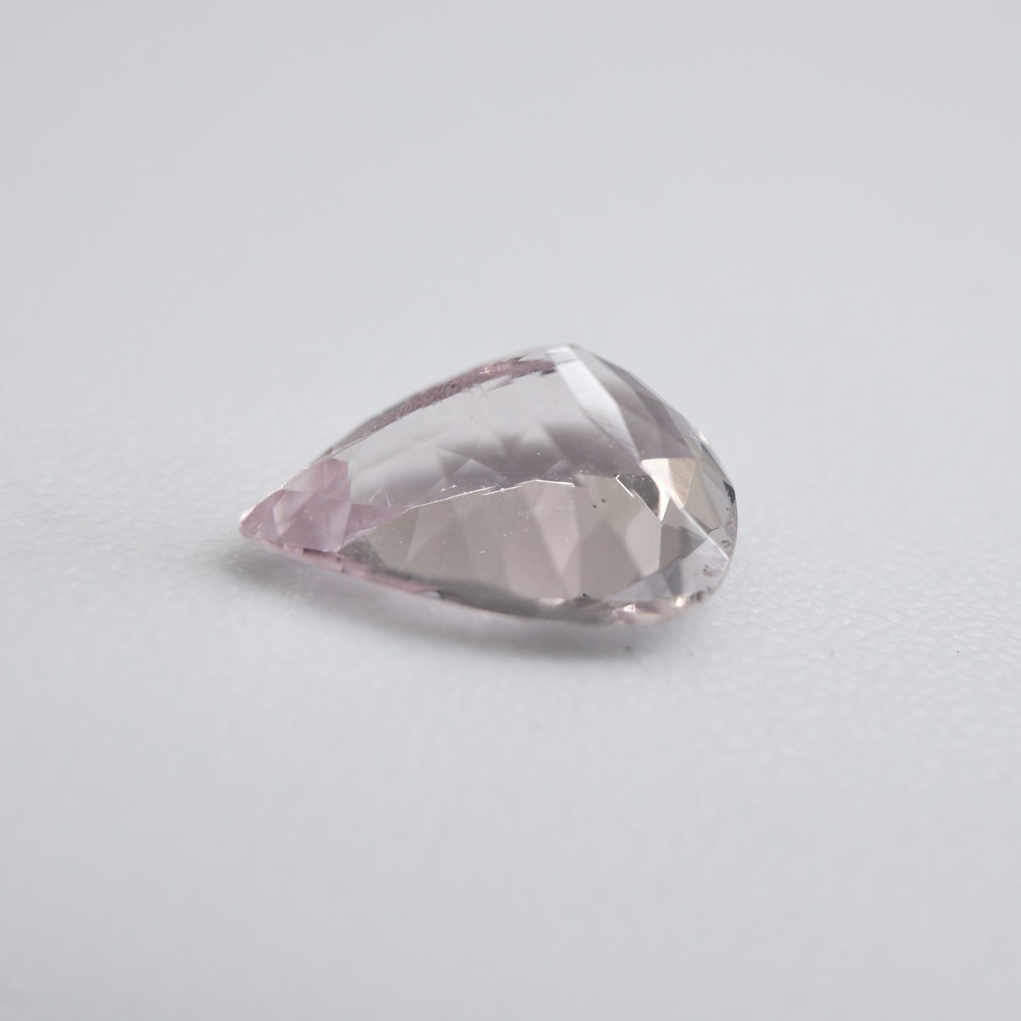 【モルガナイト0.87ct】【L036】