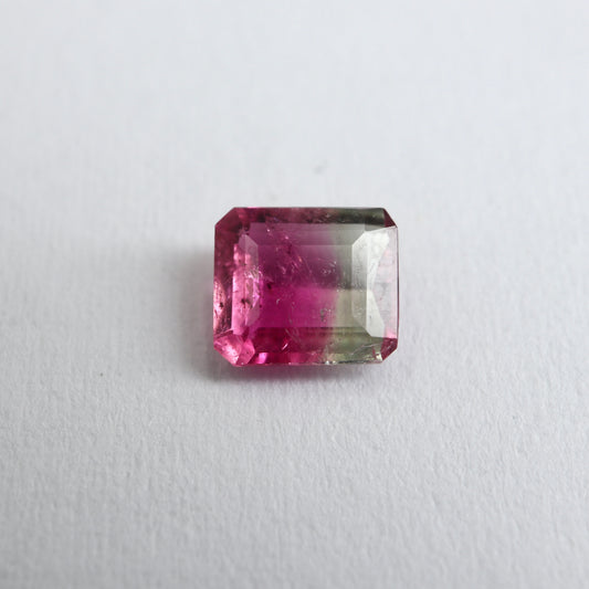 【バイカラートルマリン0.527ct】【N097】