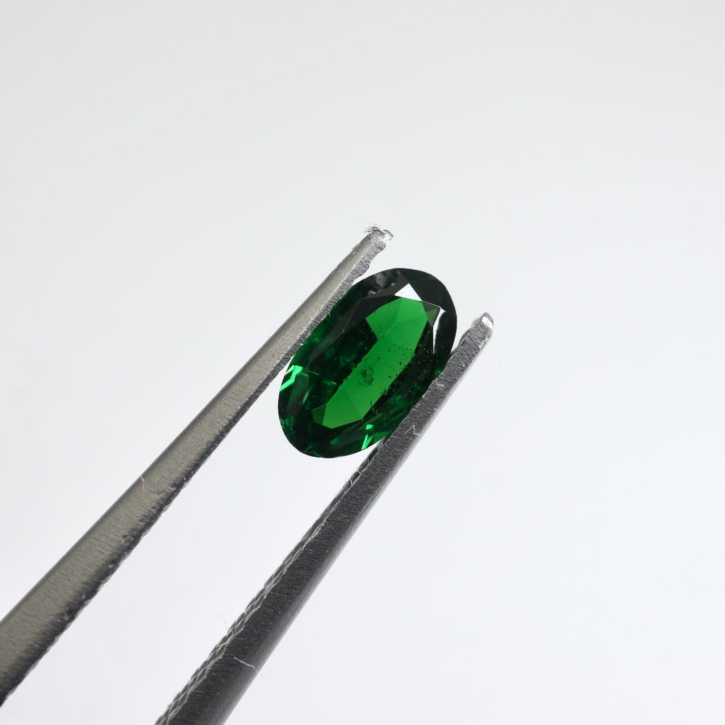 【ツァボライト0.467ct】【N082】
