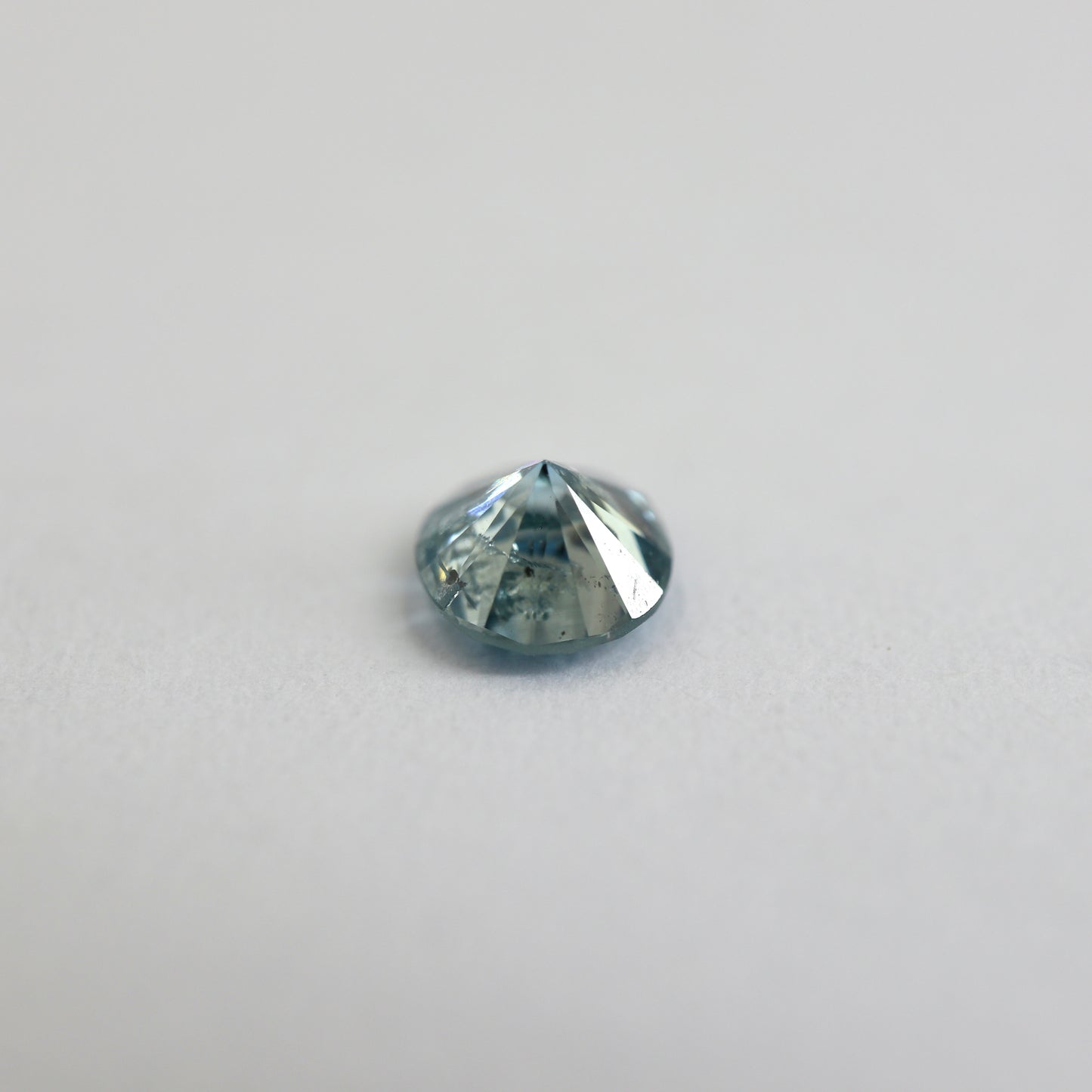 【ブルーダイヤモンド0.307ct】【O032】