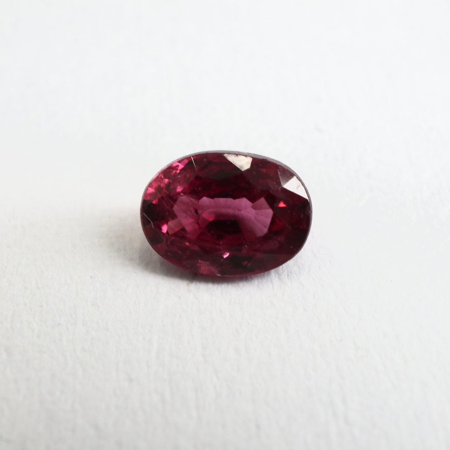 【天然レッドスピネル0.402ct】【N106】