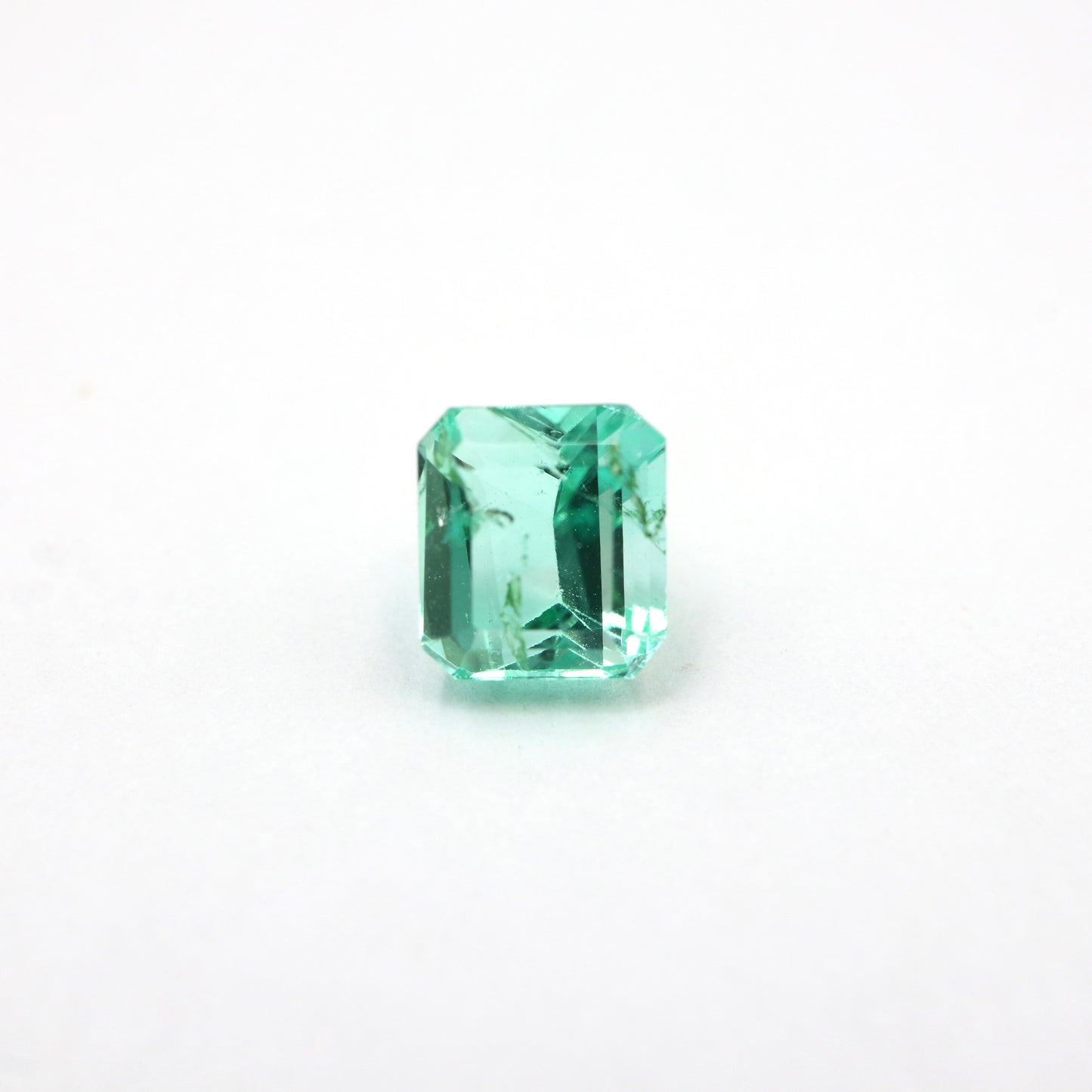 【天然エメラルド0.710ct】【P074】