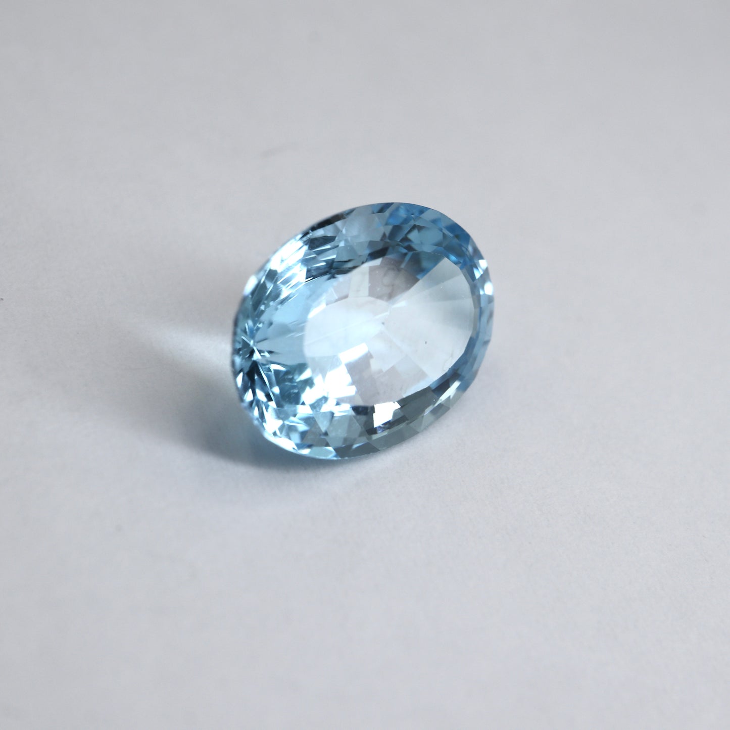 【ブルートパーズ7.42ct】【J060】