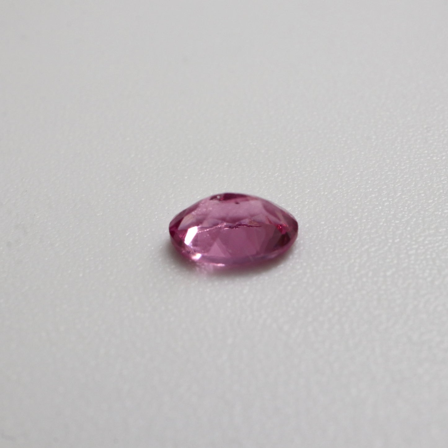 【スピネル0.595ct】【L019】