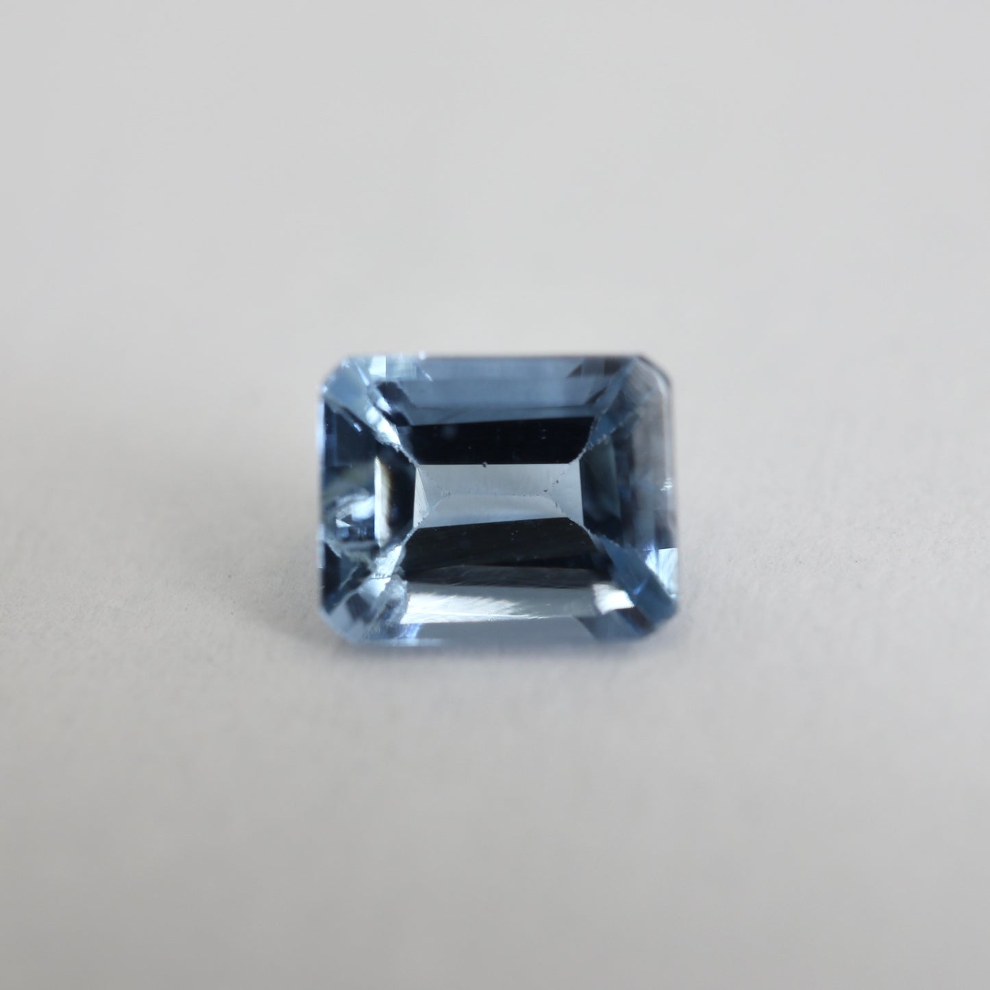 【アクアマリン（サンタマリア）0.363ct】【J085】