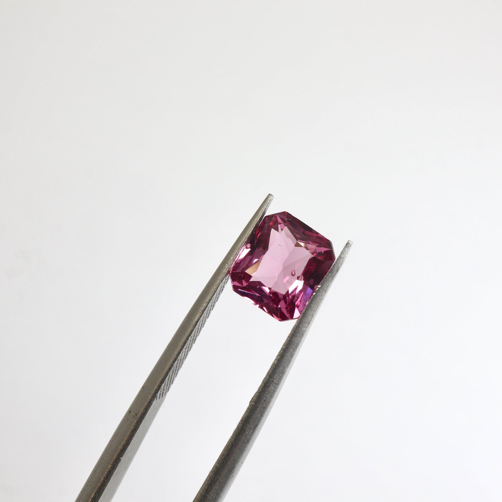 天然スピネル