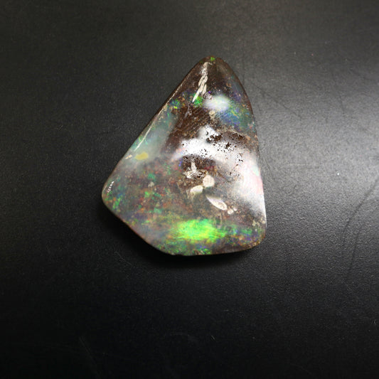 【天然ボルダーオパール13.086ct】【O077】