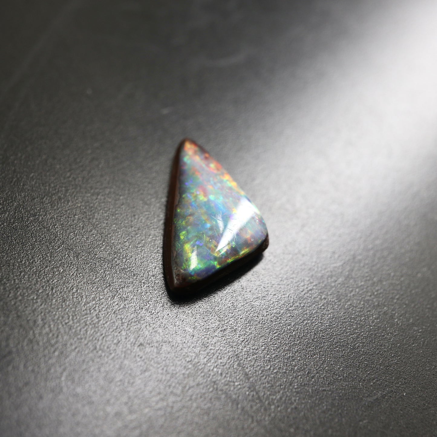 【天然ボルダーオパール0.778ct】【N078】