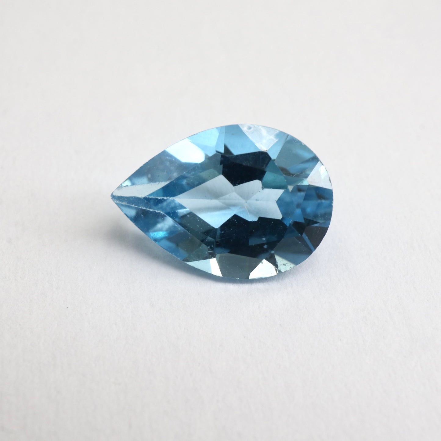 【ブルートパーズ2.365ct】【N049】