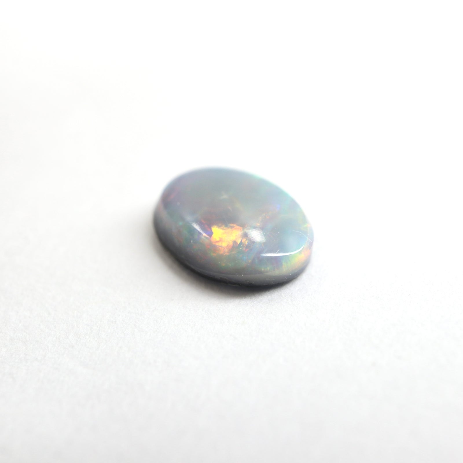 【天然ブラックオパール0.504ct】【Q018】