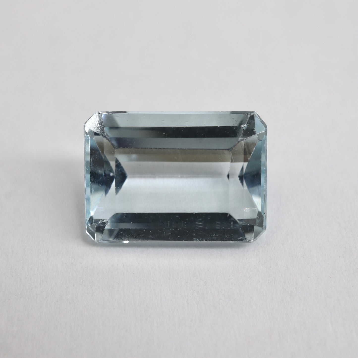 【アクアマリン3.824ct】【J065】